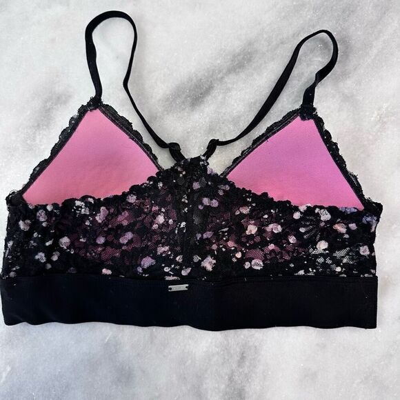 Pink by Victoria's Secret Laced Triangle Cup Floral Black Bralette Size XS - Picture 2 of 5